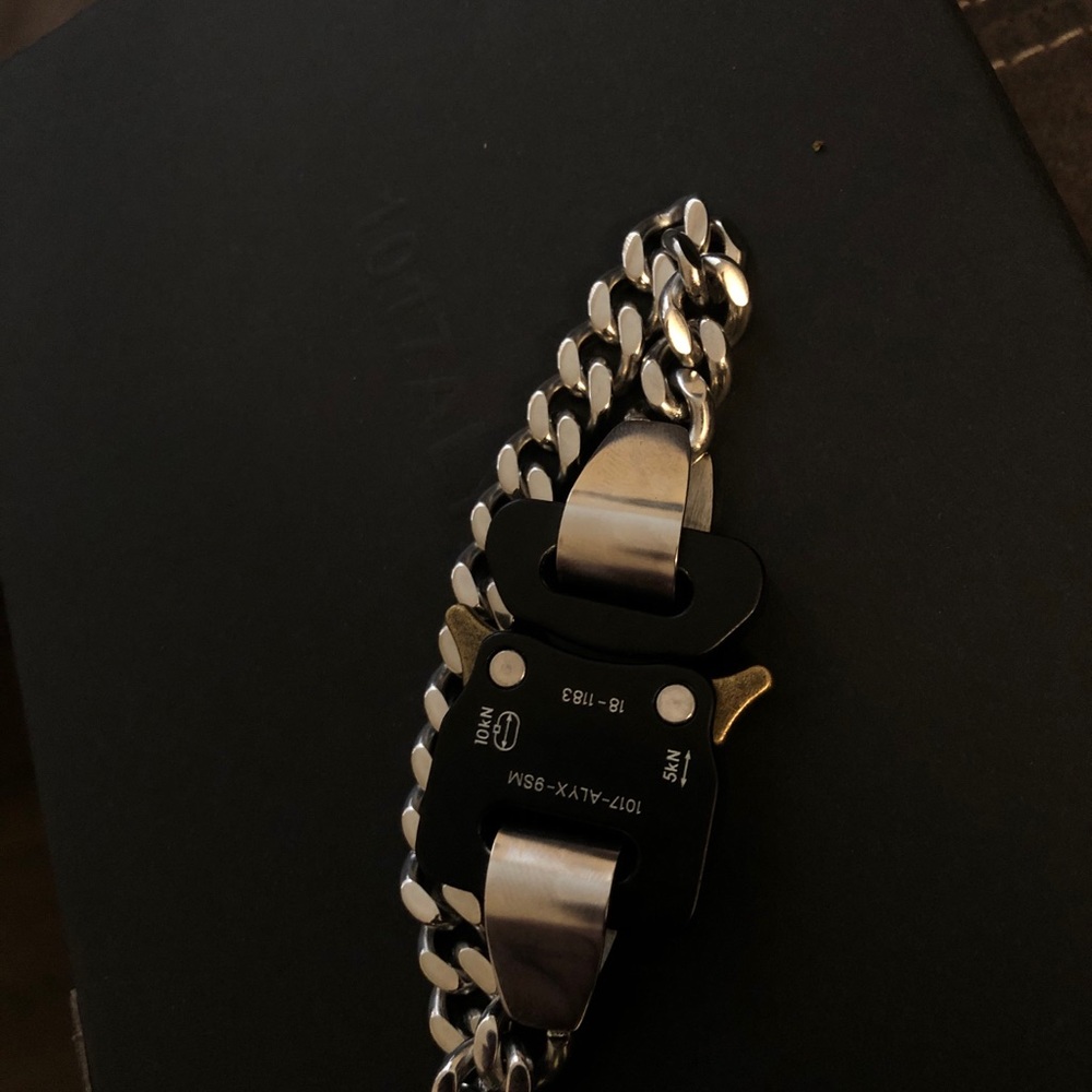 Alyx Bracelet